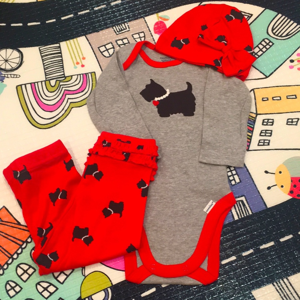 Never worn GERBER 3 piece baby girl outfit with scottie dog print. 3-6 months